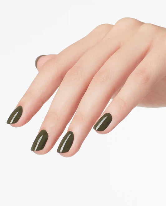 Suzi - The First Lady of Nails